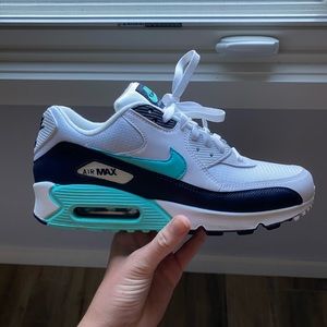 Nike Air Max 90 Essential